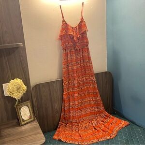 GODDESS Maxi Dress / Ruffles Galore! M!